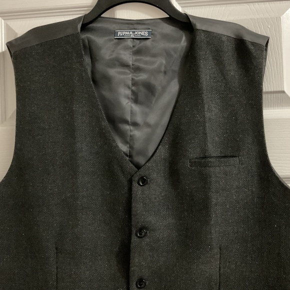 Men’s Wool-blend Charcoal Gray Herringbone Vest, XL - Picture 3 of 5